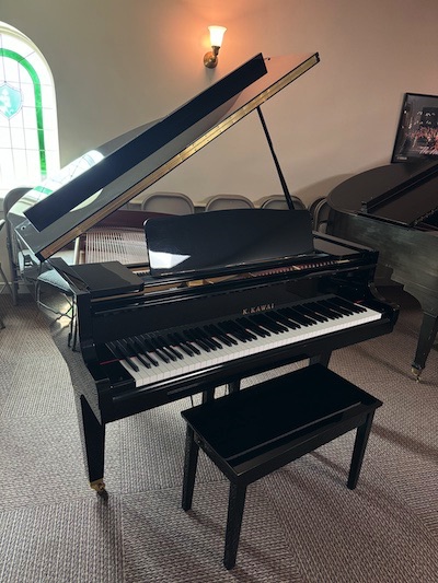 Kawai 5' Grand Piano - Polished Ebony